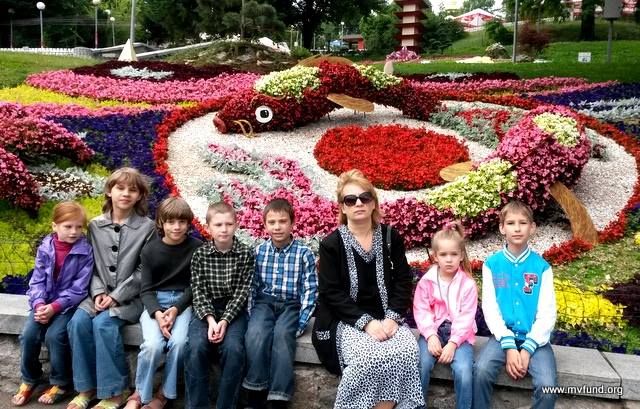 Більше сотні дітей з багатодітних родин відвідали фестиваль квітів «Японія очима українців»