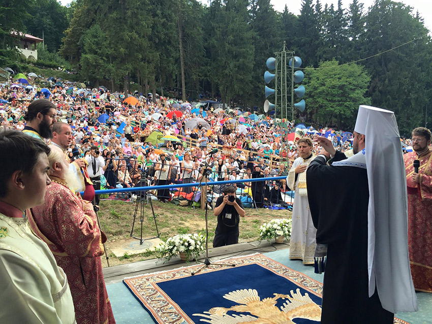 Духівник Фонду здійснив паломницьку поїздку до святинь Румунії