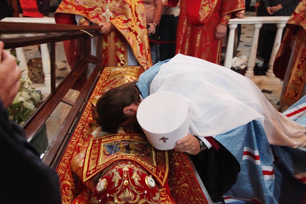 В день обрітення мощей священномученика Володимира, духівник Фонду очолив Літургію у Києво-Печерській Лаврі