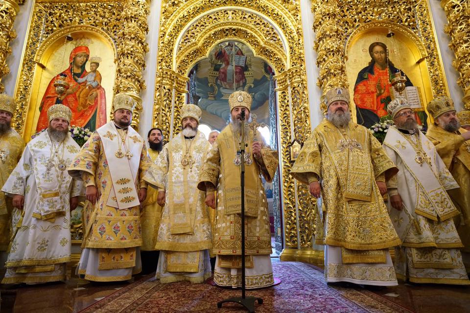 У день пам’яті апостолів Петра та Павла духівник Фонду співслужив Предстоятелю УПЦ за богослужінням у Києво-Печерській Лаврі